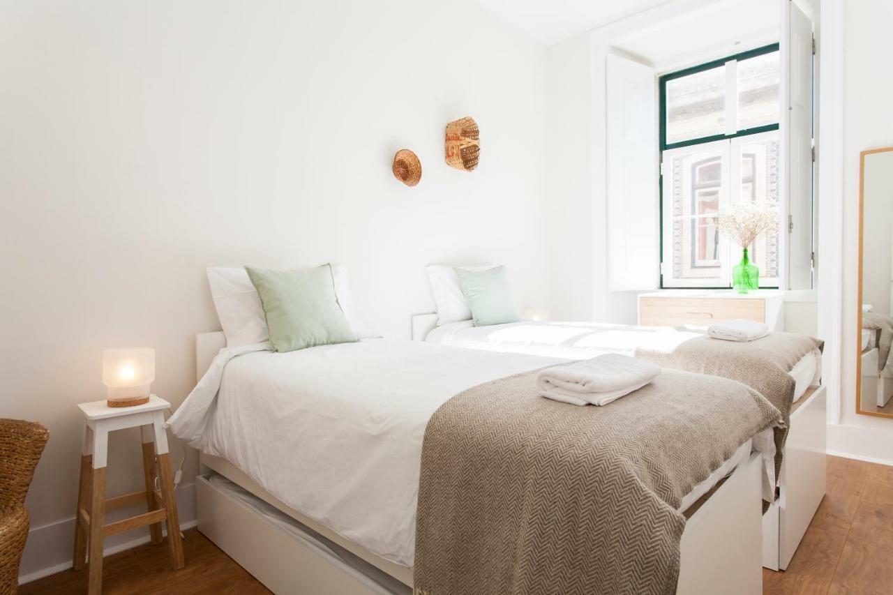 ליסבון Sao Pedro De Alcantara 63 By Central Hill Apartments מראה חיצוני תמונה